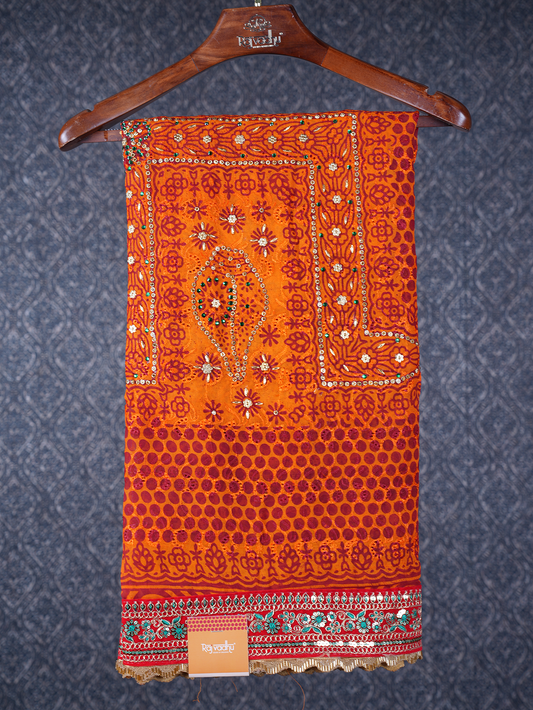 GEORGETTE WITH CHICKEN PICCHODA WITH RED LACE AND SUPPORTING JHALAR LACE