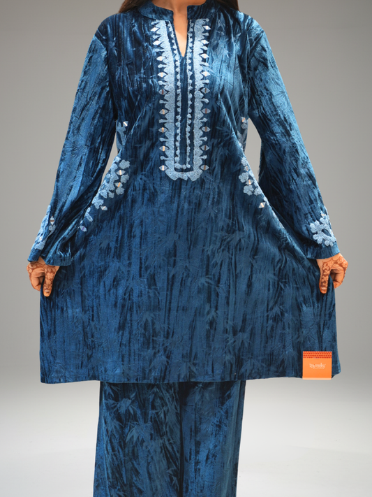 Blue Lycra velvet cord set with mirror and thread work