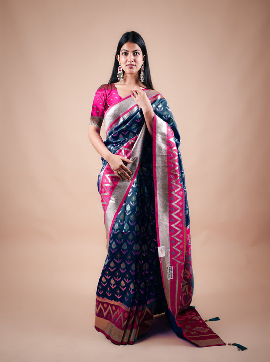 Rama Banarasi Saree with Contrast Border, Pallu and Blouse